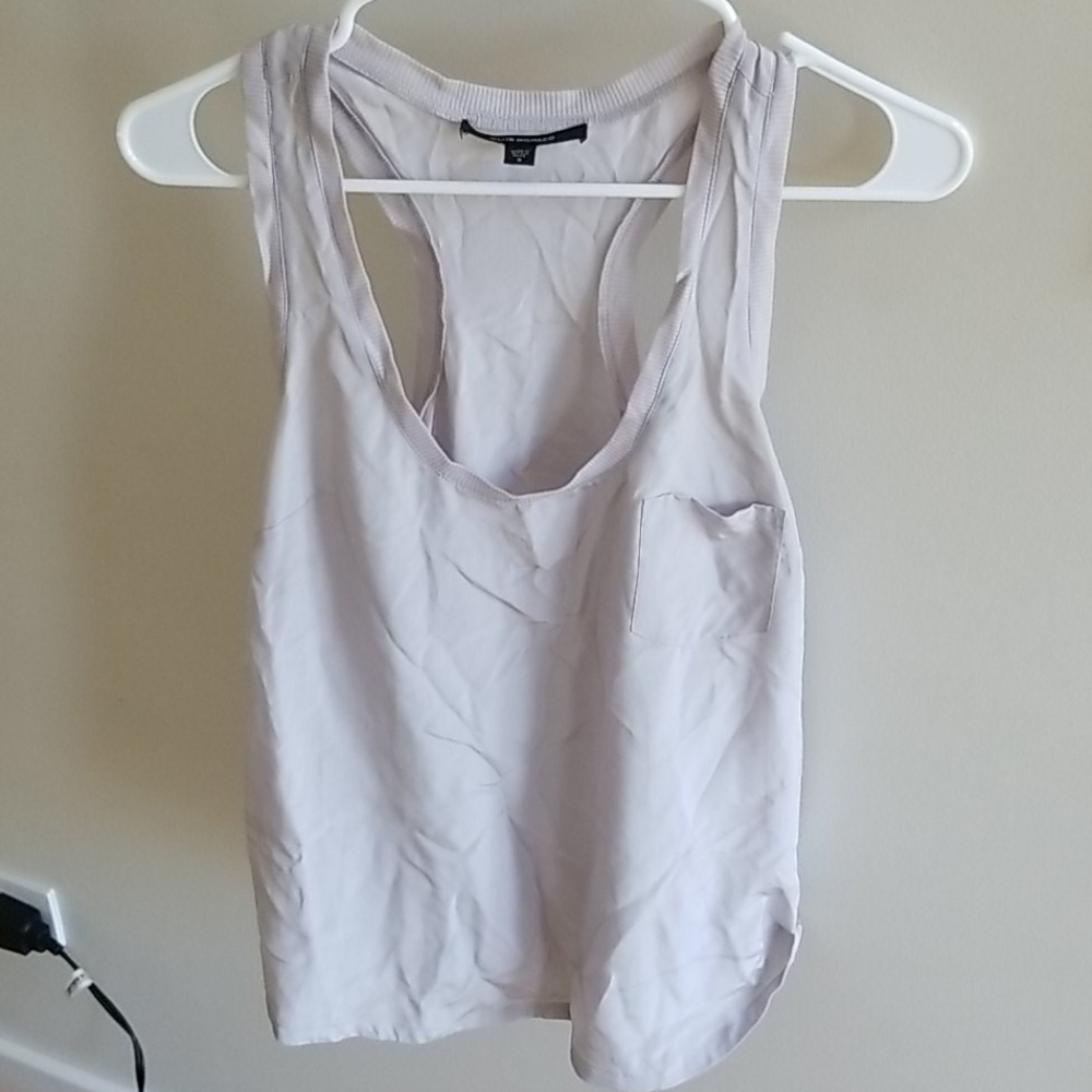 🏷5/$25 club monaco 100% silk